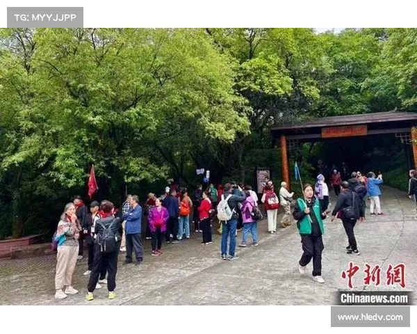 普者黑骑行道新增休憩驿站 提供清凉特色冰饮服务提升游客体验